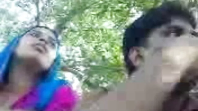 काल्पनिकएचडी किशोर के विशाल स्तन आदमी को तब तक चिढ़ाते हैं जब एक्स एक्स एक्स सेक्सी मूवी इंग्लिश में तक वह उसे चोद नहीं देता