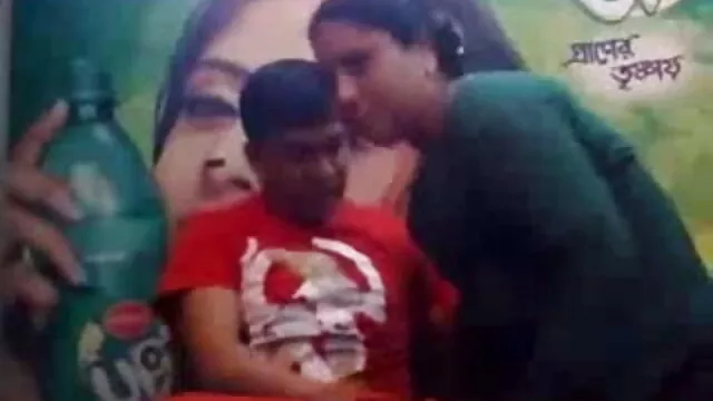 बूबी इंग्लिश सेक्सी मूवी फिल्म बैश सीन ४