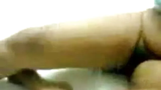नाइस इंग्लिश सेक्स मूवी फुल बूटी एन बुश 3478