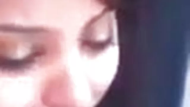 फूहड़ इंग्लिश में फुल सेक्सी फिल्म प्रेमिका के साथ किसी न किसी सेक्स