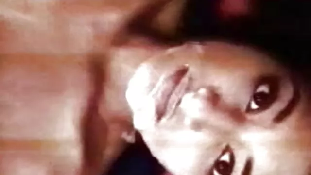 डैडी मूवी सेक्सी इंग्लिश फिल्म अपनी सौतेली बेटी को सजा नहीं देते