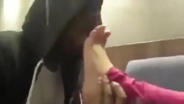 शॉवर में इंग्लिश सेक्सी मूवी दिखाओ गोरा गोरा