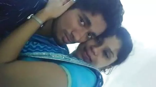 Briana ब्लेयर एक विशाल Cuck इंग्लिश सेक्सी मूवी वीडियो में लेता है