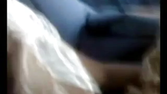 वह इंग्लिश सेक्सी पिक्चर फुल मूवी देखना बंद नहीं कर सकती (NO NUDE)