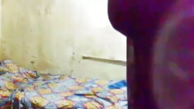 त्रिगुट सेक्स मूवी इंग्लिश सेक्स मूवी
