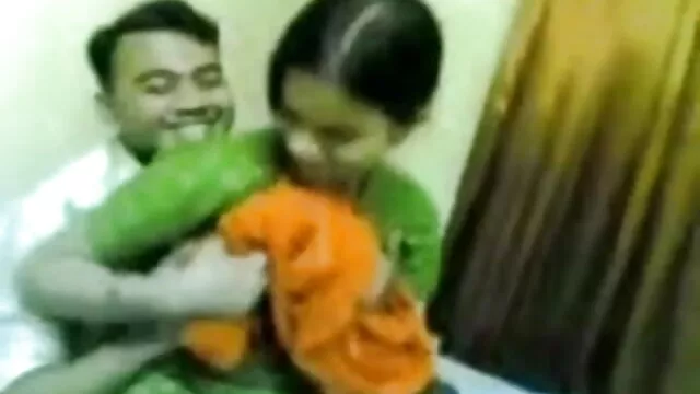 गोरी की चूत के इंग्लिश सेक्स मूवी सेक्स मजे के करीब और व्यक्तिगत