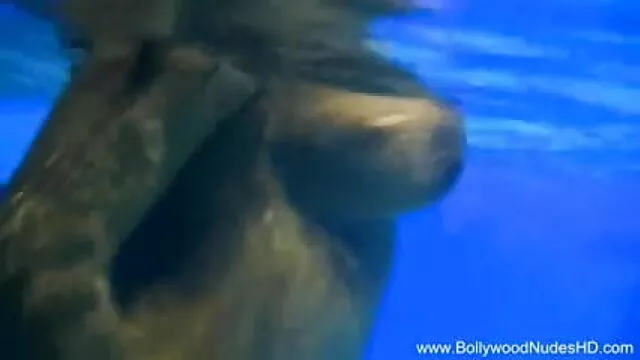2 लड़कियां इंग्लिश पिक्चर सेक्सी फुल मूवी गुदा खिलौना