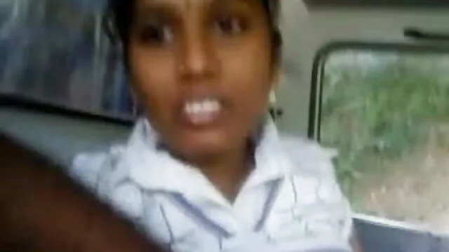 परिपक्व महिला इंग्लिश फिल्म सेक्सी मूवी ने बिस्तर पर हस्तमैथुन करते हुए पकड़ा