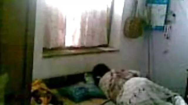 एले सुसे डेस इंग्लिश सेक्सी मूवी वीडियो में बाइट्स एन जेल