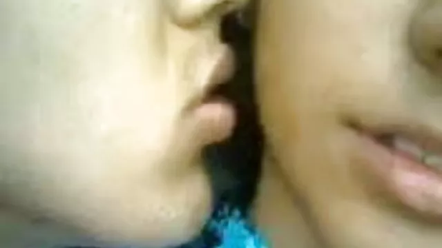 उसके 40 के दशक इंग्लिश सेक्स मूवी इंग्लिश सेक्स में बालों वाली फूहड़ ने उसे मार डाला