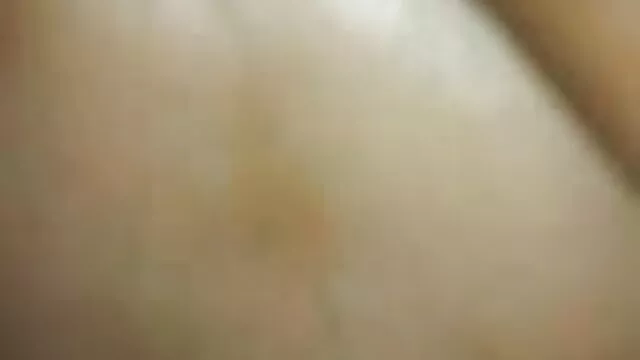 परिपक्व महिला अपने पड़ोसी से एक क्रीमपाइ इंग्लिश सेक्सी मूवी वीडियो लेती है